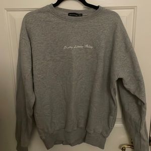 Prettylittlething gray sweatshirt